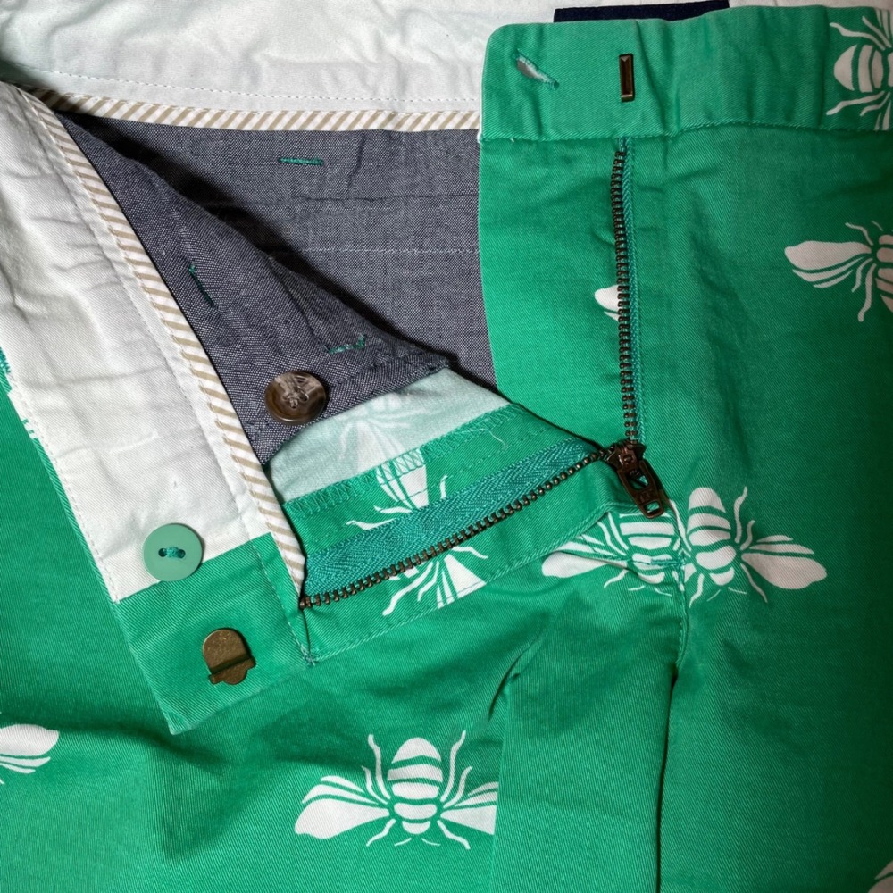 Lands End Womens Green White Honeybee Print Chino Shorts Fit 2 Size 4 Bee Print - Picture 5 of 8